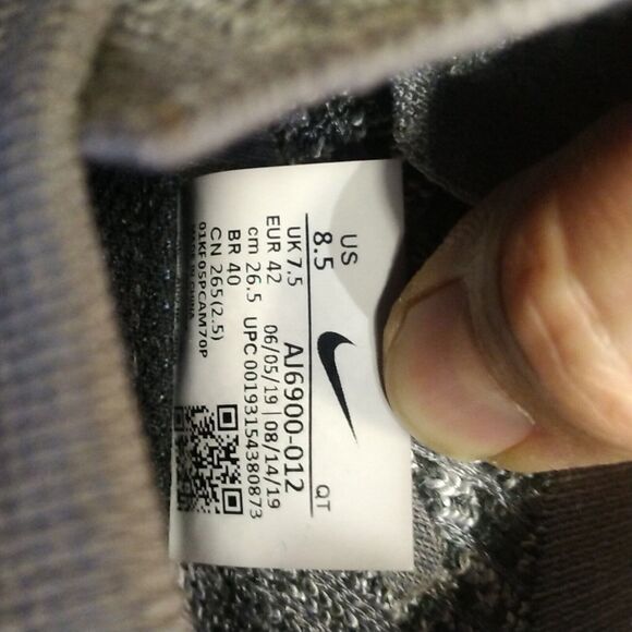 Nike Mens Air Vapormax Flyknit 3 Running Shoes Red AJ6900-012 Lace Up 8.5 - Picture 10 of 12